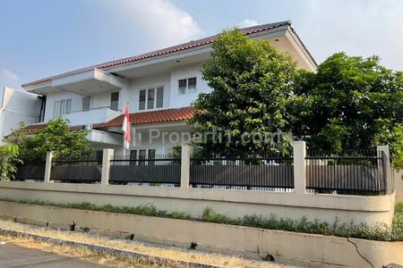 Dijual Rumah 2 Lantai Hook Full Furnished Siap Huni di Daerah Kembangan Jakarta Barat