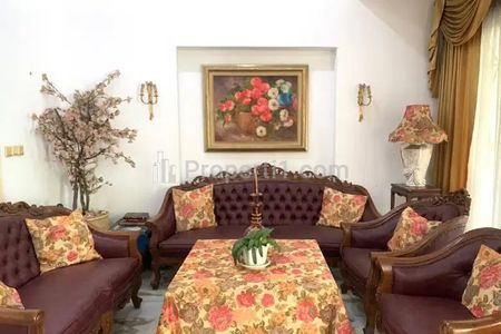 Dijual Rumah Mewah di Jl. Latuharhari Menteng Jakarta Pusat, Luas Tanah 920m2, Luas Bangunan 680m2