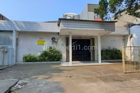 Jual/Sewa Gudang dan Tanah di Palmerah Jakarta Barat, Luas Tanah 1100m2, Luas Bangunan 800m2