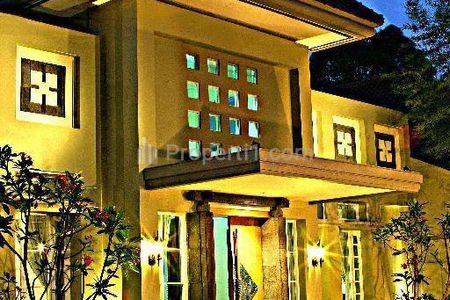 Sewa Rumah Mewah di Menteng Jakarta Pusat, Ada Kolam Renang