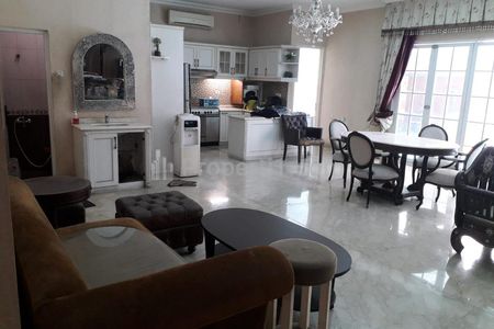 Dijual Rumah Ciasem Dekat Senopati Area Jakarta Selatan