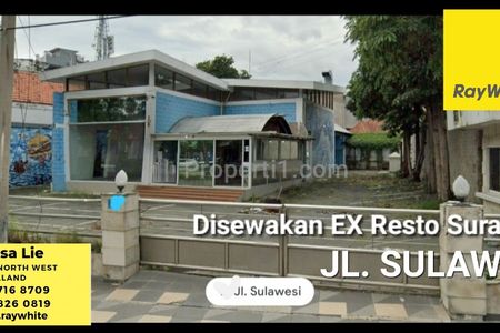 Disewakan Tanah Bangunan Ex Resto Drive Thru di Gubeng Surabaya Pusat, Strategis Nol Jalan, Parkiran Mobil Luas, Luas Tanah 858m2, Luas Bangunan 300m2