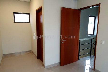 Dijual Rumah di Perumahan Premier Estate 3, Kranggan, Jatisampurna, Kota Bekasi, Jawa Barat
