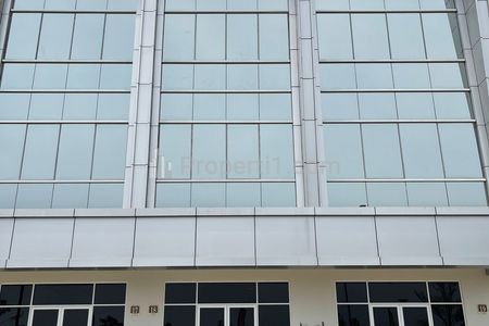 Dijual Ruko 3 Lantai Brand New La Riviera PIK 2 Tangerang