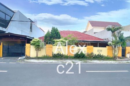 Rumah Dijual di Cempaka Putih Tengah Jakarta Pusat, Luas Tanah 500m2, Luas Bangunan 340m2