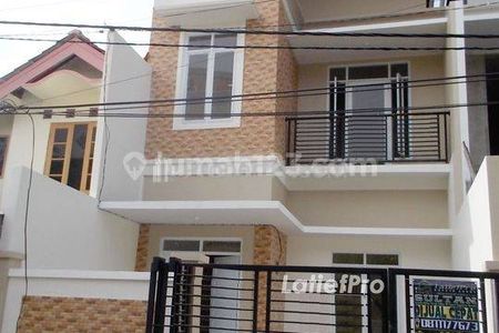 Dijual Rumah Mewah 3 Kamar Harga Murah di Kota Harapan Indah Bekasi