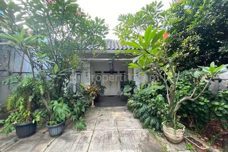 Jual Rumah Siap Huni Strategis di Jalan Abdul Majid Cipete, Jakarta Selatan