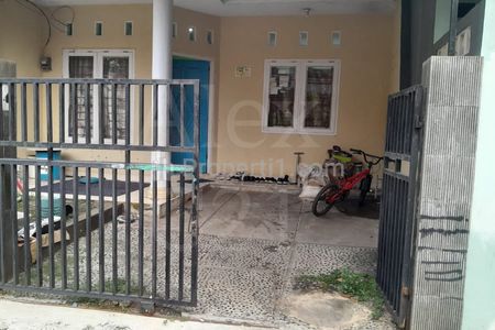 Dijual Cepat Rumah 3 Kamar di Cipedak, Jagakarsa, Jakarta Selatan