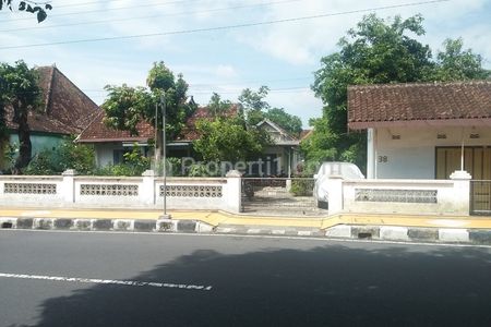 Jual Rumah Lama di Klaten Tengah, Klaten, dekat Pusat Kota, Stasiun, Perkantoran, Strategis