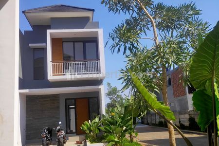 Tampak depan #1