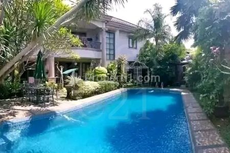 Dijual Cepat BU Rumah Super Mewah di Lebak Bulus Jakarta Selatan, Ada Kolam Renang