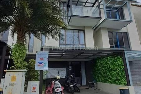 Dijual Rumah 3 Lantai Permata Jingga Malang