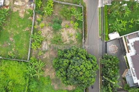 Dijual Tanah Luas 1.163 m2, Lokasi Super Bagus di Simprug, Kebayoran Jakarta Selatan