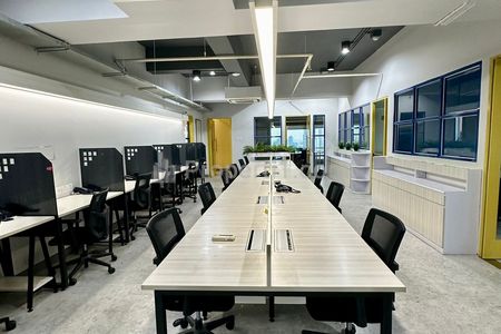 Disewakan Office Space Furnish Grand Slipi Tower, Palmerah, Jakarta Barat