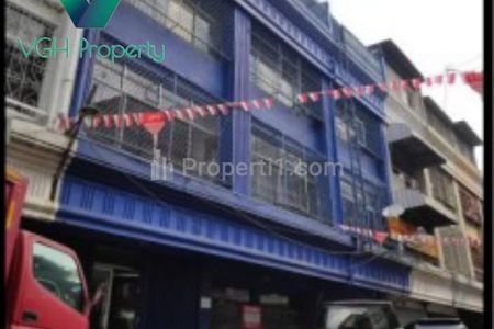Jual 3 Unit Ruko Gandeng di Gambir Jakarta Pusat