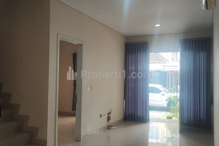 Disewakan Rumah Unfurnish 2 lantai Cluster Amerika Latin