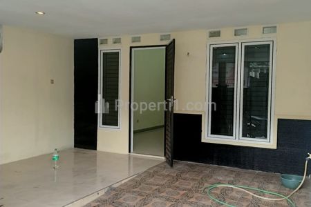 Rumah Dijual dalam Komplek Cinere Residence di Meruyung Depok