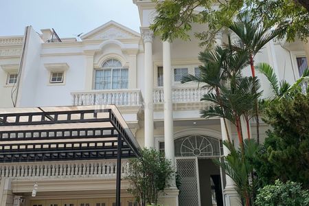 Jual Rumah Mewah 2 Lantai Ada Kolam Renang di Pantai Indah Kapuk Jakarta Utara