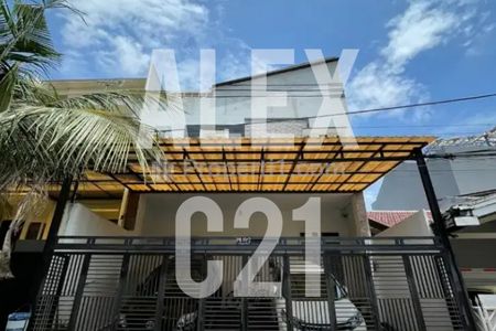 Dijual Rumah di Kelapa Gading Jakarta Utara