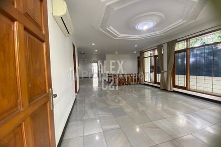 Disewa Rumah untuk Kantor di Patra Kuningan, Jakarta Selatan