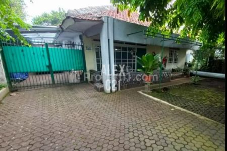 Dijual Rumah Asri, Sejuk, Strategis di Lenteng Agung, Pasar Minggu, Jakarta Selatan