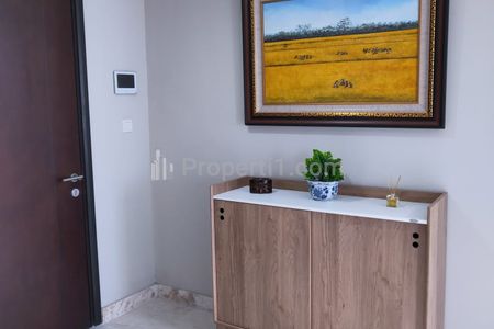 Dijual Apartemen Ciputra World 2, Setiabudi Jakarta Selatan - 3+1 Fully Furnished