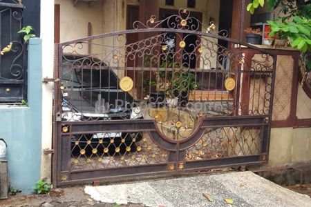 Dijual Rumah 2 Lantai 3KT 3KM di Dalam Cluster di Semarang Atas Bebas Banjir