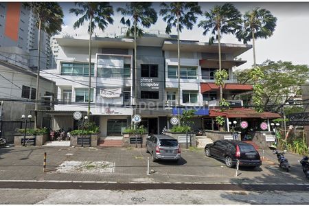 Dijual Cepat Ruko 4 Lantai di Jalan Ciumbuleuit Bandung Samping Apartemen GCA 1, Lokasi Sangat Strategis Pinggir Jalan Raya