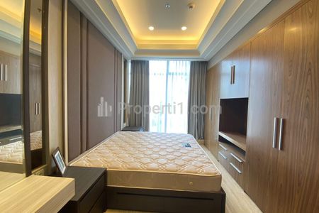 For Sale South Hills Apartment 2+1BR Fully Furnished in South Jakarta