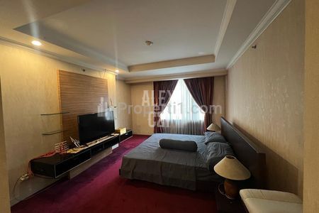 Dijual Apartemen Istana Sahid, Sudirman, Jakarta Pusat - 3+1 BR Fully Furnished