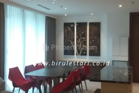 Jual Apartemen Gandaria Heights 2 BR Fully Furnished, Selangkah ke Mall Gandaria City