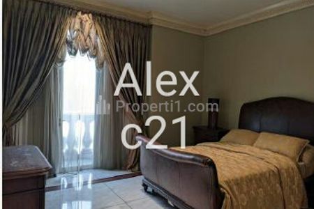 Dijual Da Vinci Apartment in Sudirman - 4 Bedrooms Semi Furnished