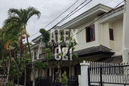 Dijual/Disewakan Rumah di Patra Kuningan Komplek Menteri Rasuna Said Jakarta Selatan