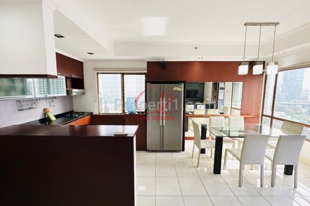 Disewakan Apartemen Sudirman Park di Karet Tengsin Jakarta Pusat - 2+1 Bedroom Good View Fully Furnished