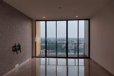 Jual Rugi Apartment Izzara at Simatupang Good Unit - 2+1 BR Semi Furnished