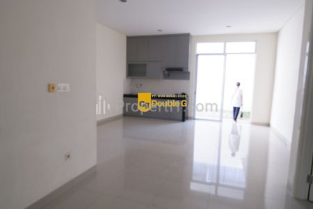 Disewakan Cepat Rumah 2 Lantai Green Lake City Tangerang