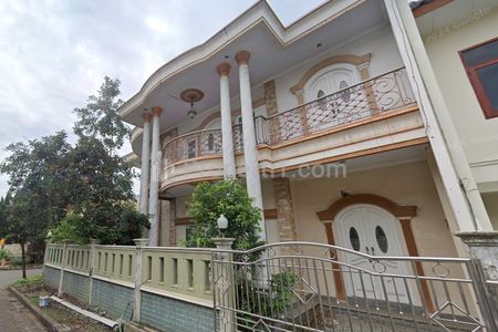 Jual Rumah Mewah Hook di Perumahan Mahkota Kota Tangerang