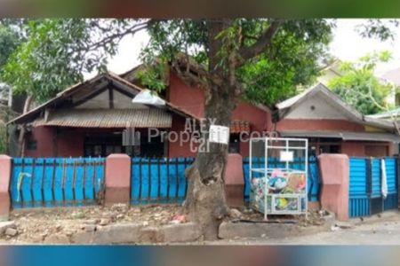 Dijual Rumah Tua Hitung Tanah Saja di Jatinegara Kaum, Pulo Gadung, Kota Jakarta Timur