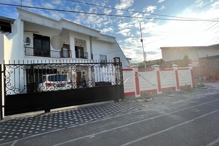 Dijual Rumah 2 Lantai Hook di Perumahan Kebon Jeruk Baru, Duri Kepa, Kebon Jeruk, Jakarta Barat
