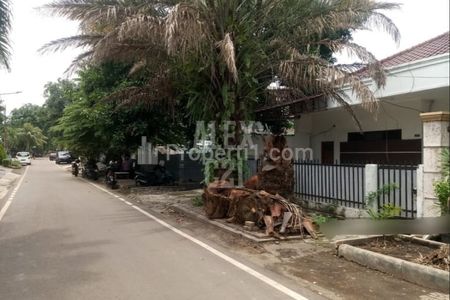 Dijual BU Rumah Tua Komplek Cempaka Putih, Jakarta Pusat (Hitung Tanah)