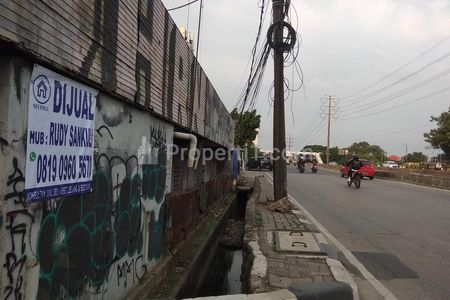 Dijual Tanah Luas 2.500 m2 SHM di Daan Mogot Km 12 Jakarta Barat, Harga Ikut NJOP