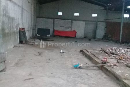 Dijual Gudang di Dadap Tangerang Luas 798 m2, Bisa Masuk Truk Container