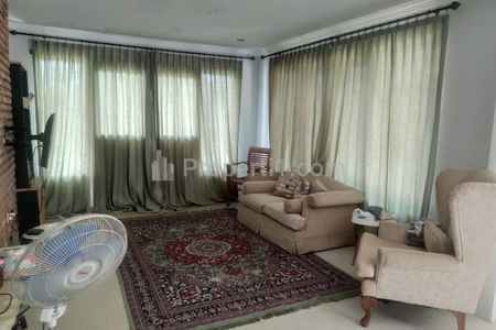 Disewa Rumah Besar Konsep Villa Area Pondok Labu Jakarta Selatan
