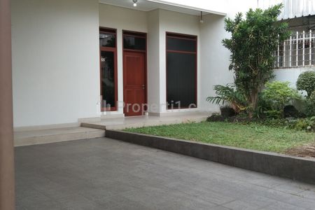 Disewakan Rumah Lux Minimalis di Setrasari Bandung dekat Universitas Maranatha dan Tol Pasteur