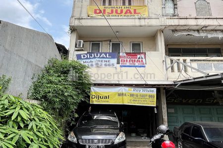 Jual Rumah di Kota Bekasi Dekat Mall Metropolitan Bekasi, Mall Grand Metropolitan, Stasiun LRT Cikunir 2, Gerbang Tol Jakasampurna, RS Mitra Keluarga