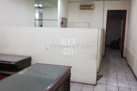 Dijual BU Ruko Roxy Area Gambir, Jakarta Pusat
