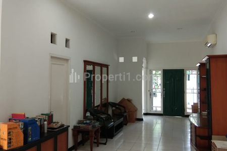 Dijual Rumah Siap Huni di Griya Loka BSD City Serpong Tangerang Selatan