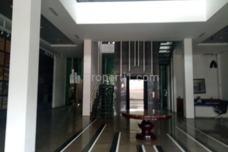 Jual BU Gedung di Kebayoran Baru Jakarta Selatan