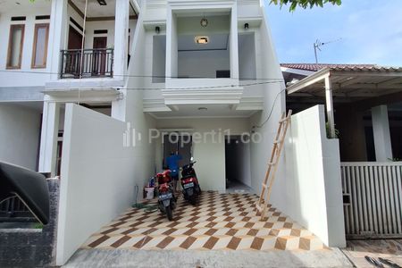 Jual Rumah Baru 2 Lantai Dekat Stasiun dan Toll di Jagakarsa Jakarta Selatan