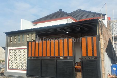 Rumah Baru Dijual Dekat RS Indriati Solo Baru Surakarta
